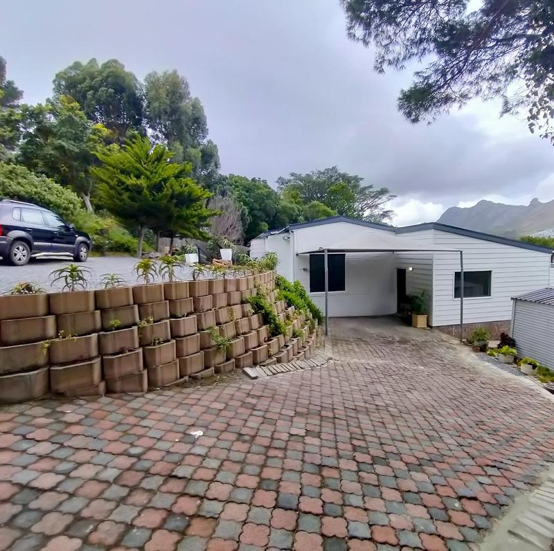 To Let 3 Bedroom Property for Rent in Hout Bay Western Cape
